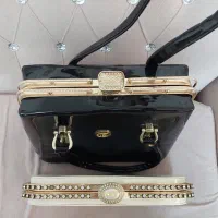 دوعدد کیف ورنی|کیف، کفش، کمربند|اراک, |دیوار