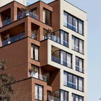 تاپ دسترسی قلهک/150 متر 3 خواب/نوساز دو طرف نور