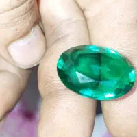 سنگ زمرد کلمبیا به وزن31قیراط