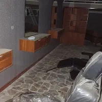 اجاره دو عدد صندلی ارایشگری  واقع در نواب(توافقی)