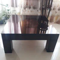 میز پذیرایی ۹۰ در ۹۰