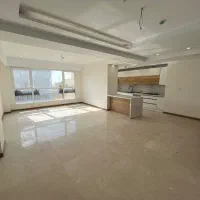 اپارتمان ۱۳۰ متری/تاپ لوکیشن/۲p