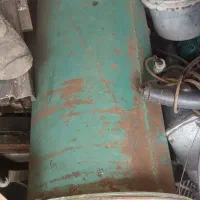 یک عدد یخچال و گرمکن موتورخانه