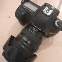 کانن مارک ۳ با لنز