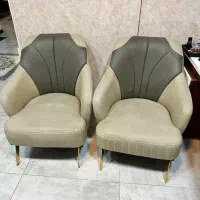 دو عدد مبل تک نفره راحتی در حد نو