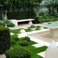 هرس و کود دهی فضای سبز و باغات