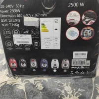 جاروبرقی نو در کارتن