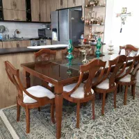 میزنهارخوری چوبی ۲نفره گرد|میز و صندلی غذاخوری|تهران, امام حسین|دیوار