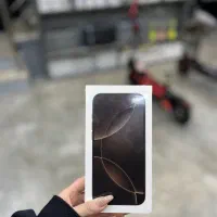 گوشی ۱۶پرومکس