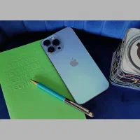 آیفون سیزده پرو رنگ آبی آسمانی