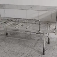 تخت بیمار