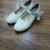 کفش مجلسی بچگانه|کفش و لباس بچه|رشت, چله خانه|دیوار