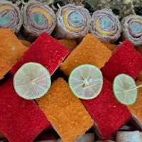 استخدام تعدادی خانم جهت درست کردن ساندویچ