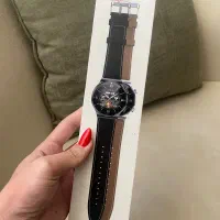 ساعت و هدفون