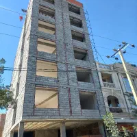 ۱۳۰متری/حاشیه کاشانی/تاپ لوکیشن/