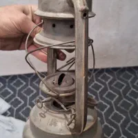 چراغ نفتی|کلکسیون اشیاء عتیقه|قدس, شهر‌قدس|دیوار