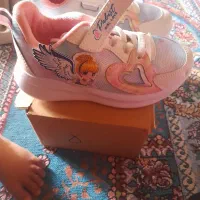 جفت کفش سایز ۳۵