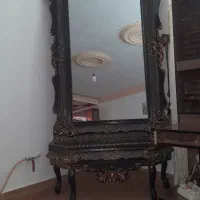 آینه وکنسول وهمراه ساعت