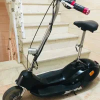 اسکوتر برقی|دوچرخه، اسکیت، اسکوتر|ری, شهادت|دیوار