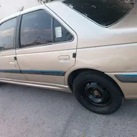 پژو پارس ساده، مدل ۱۳۸۱ عروسک فرانسوی