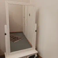 آینه پایه دار وقدی