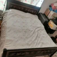 تخت دو نفره همراه با خوشخواب