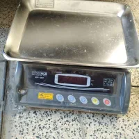 ترازو ۳۰ کیلوی|فروشگاه و مغازه|یزد, |دیوار