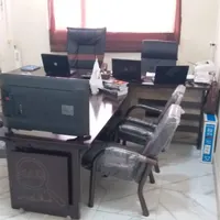 یک سری وسایل کامل دفتر کار در حد نو