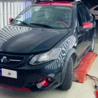 کوییکr مشکی قرمز بی رنگ