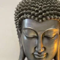 مجسمه بودا(ماساژ)