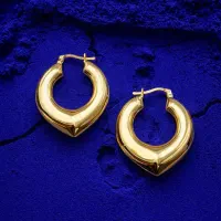 استخدام ادمین و فروشنده طلافروشی (خانم)