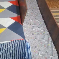 تخت|تخت و سرویس خواب|شاهین‌شهر, خانه کارگر|دیوار