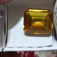 سنگ توپاز اصل زرد رنگ|کلکسیون اشیاء عتیقه|کرمانشاه, |دیوار