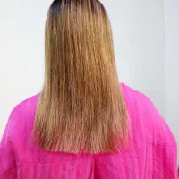 آموزشگاه کراتین اسکالپ رنگ ولایت بافتمو لیفت وناخن|خدمات آرایشگری و زیبایی|کاشان, پا نخل|دیوار