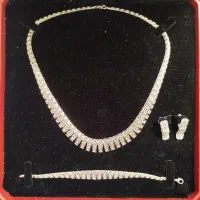 سرویس طلا گردنبند دستبند گوشواره