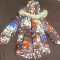 هر ۳ کاپشن  با هم مبلغ ۱/۱۰۰