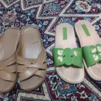 دمپایی هر کدام ۵۰ هزار تومان