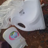 کارگر ساده آقا برای کار در ضایعاتی