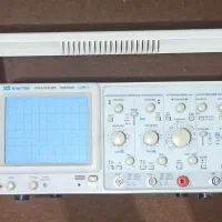 اسیلوسکوپ آنالوگ