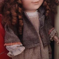 عروسک سرامیکی بزرگ