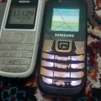 گوشی سامسونگ و نوکیا