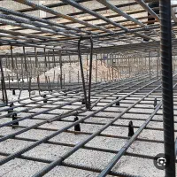 کارگر آرماتور بند