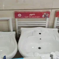 روشویی نو باعیب جزیی|لوازم سرویس بهداشتی|اصفهان, همت‌آباد|دیوار