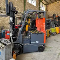 باطری لیفتراک کابلی و جوشی. در ابعاد مختلف