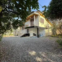 ویلاباغ ۴۰۰متری مبله/سند ششدانگ دارد +نگهبانی