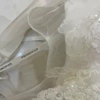 لباس عروس برند اروپایی|لباس|رشت, سعدی (تختی)|دیوار