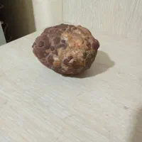 شهاب سنگ|کلکسیون اشیاء عتیقه|رباطکریم, رباطکریم|دیوار