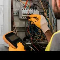 برقکار ساختمان و صنعتی عیب یابی و رفع اتصالی