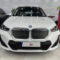 BMW Ix1 . 2025