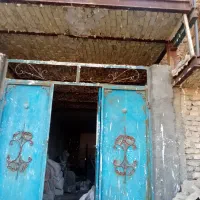 طبقه همکف ۱۰۰متر بدون امتیاز به فروش میرسد